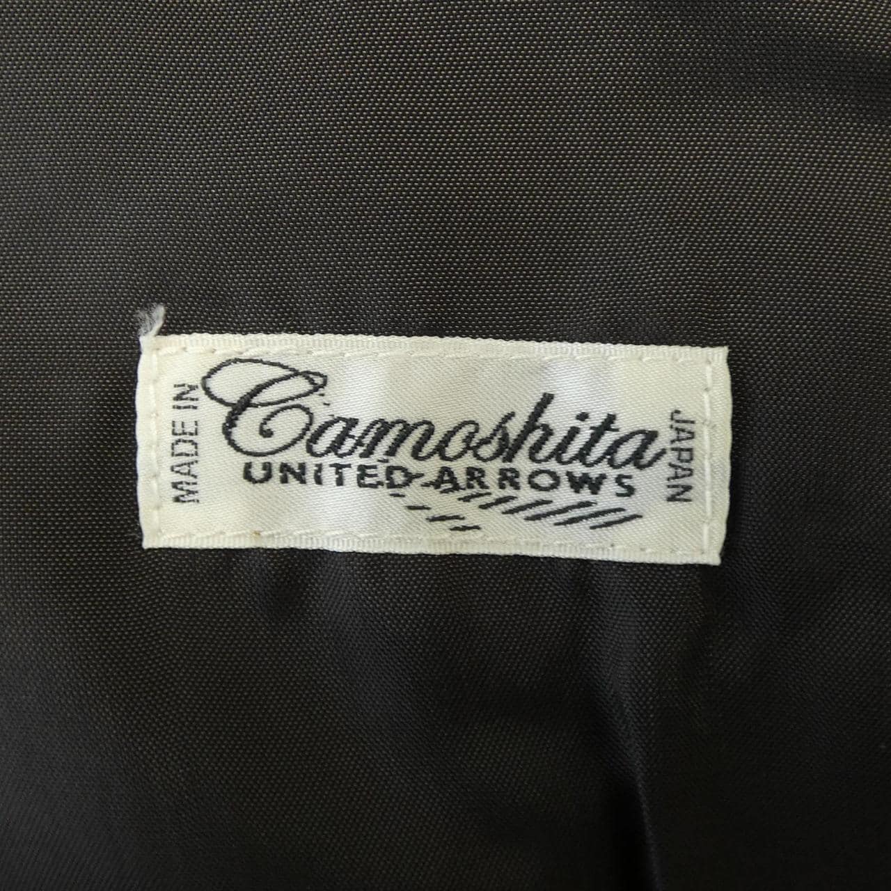 カモシタ Camoshita コート