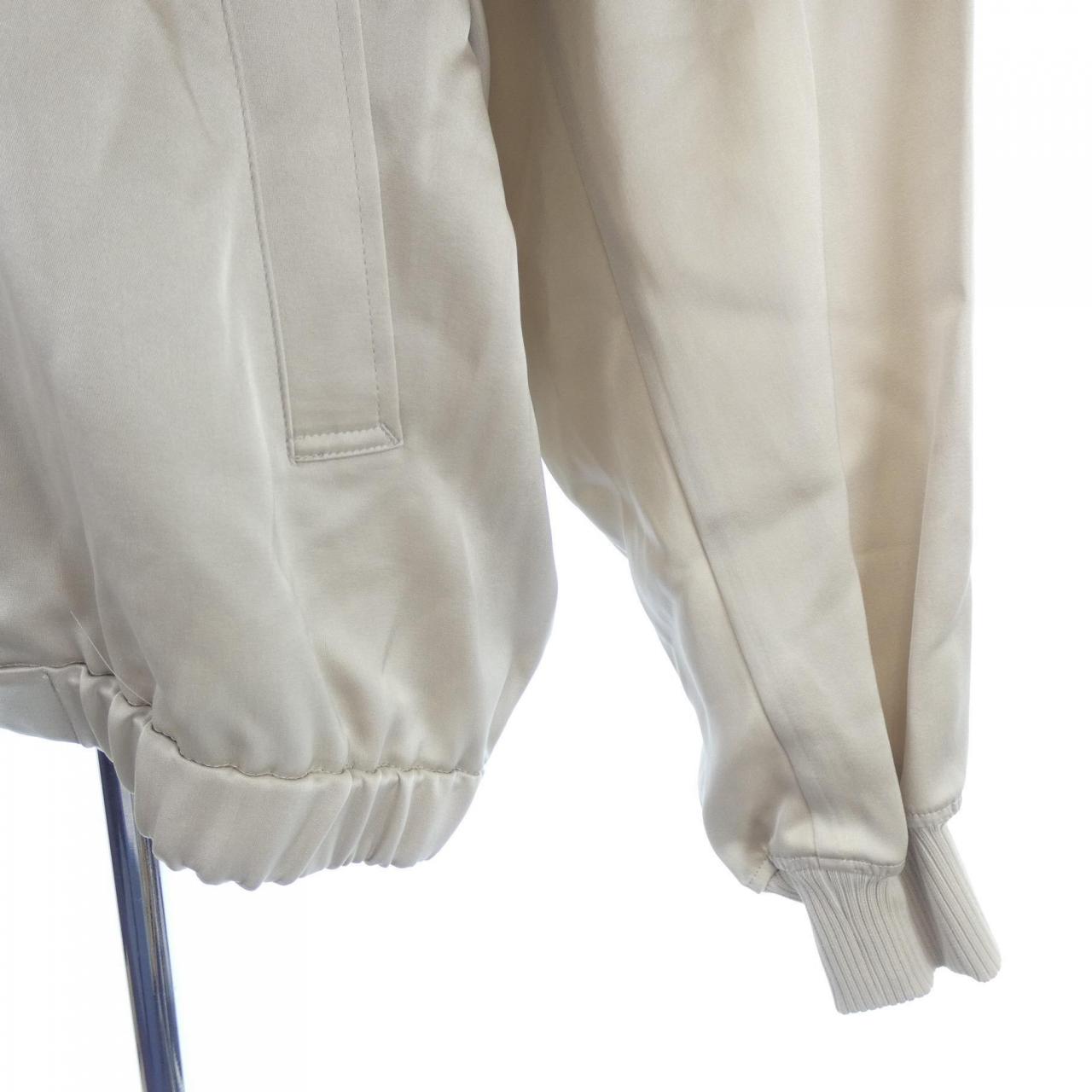 ニジュウサンク 23区 ブルゾン