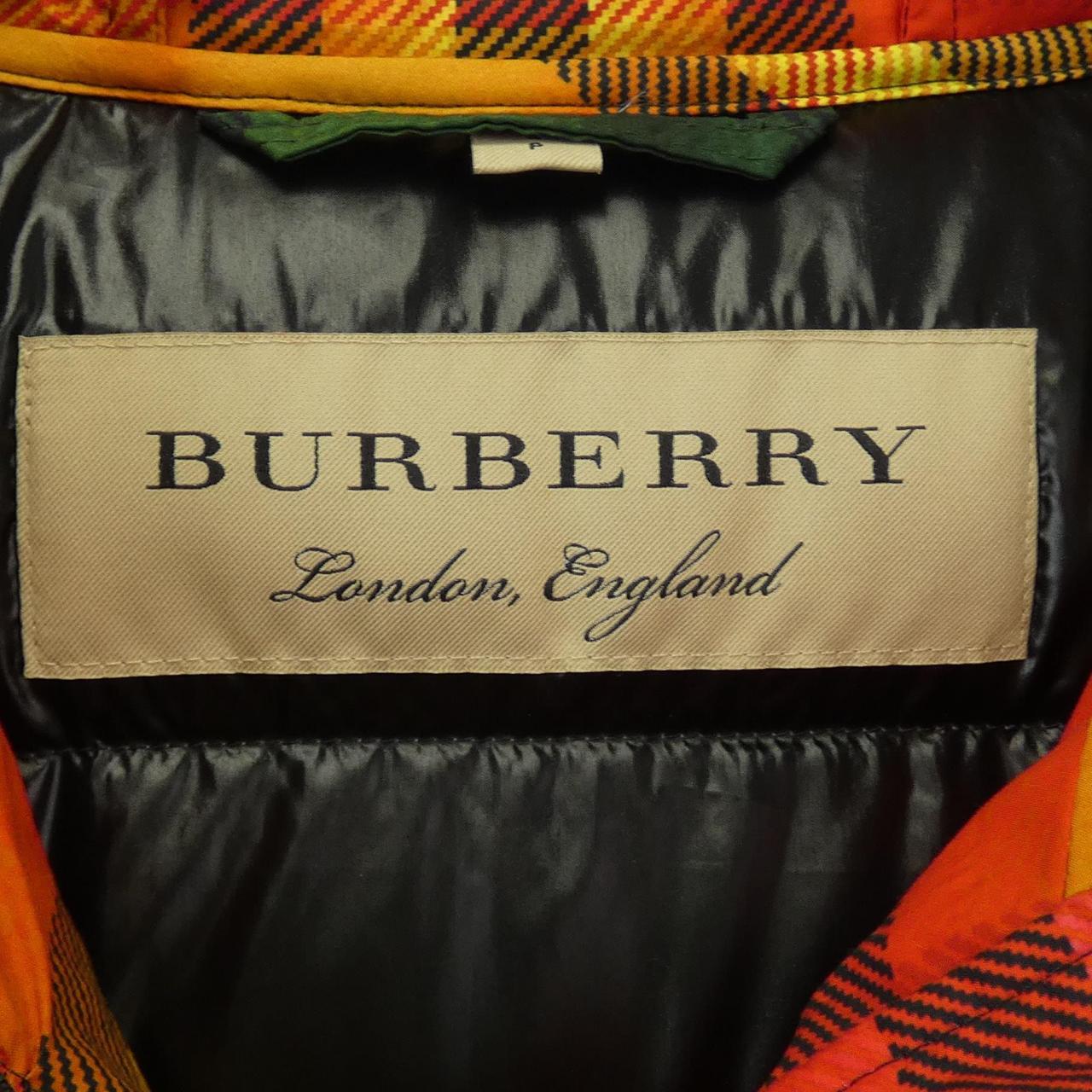 バーバリー BURBERRY ダウンジャケット