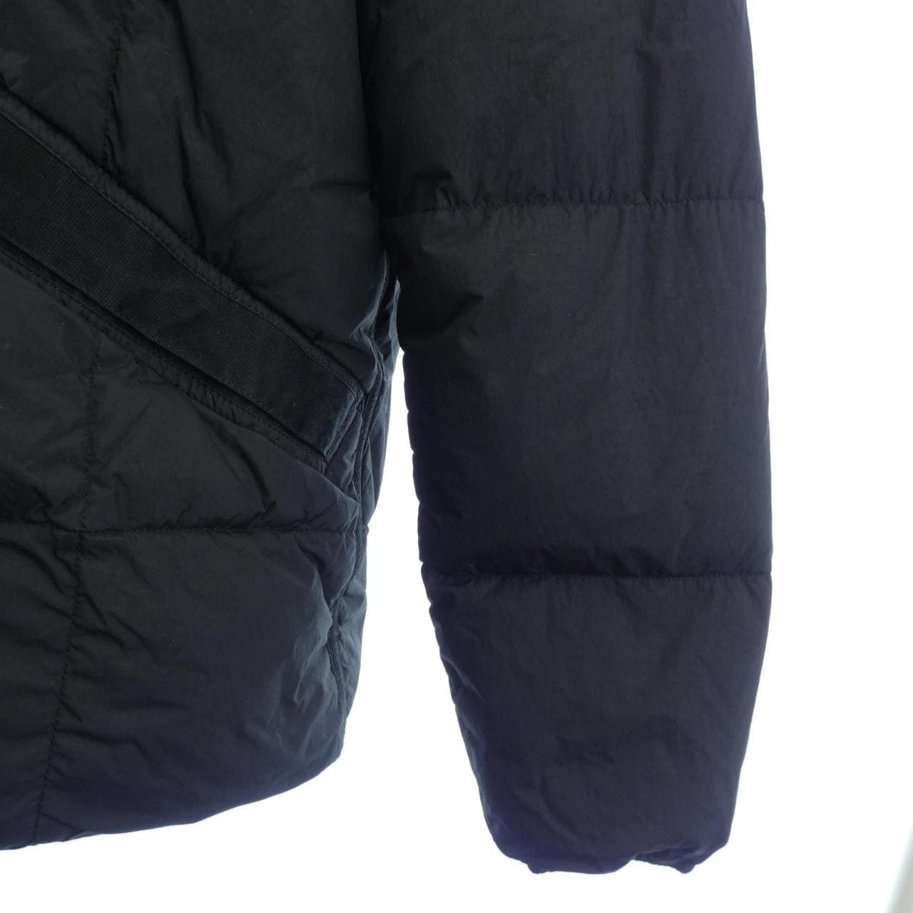 石島STONE ISLAND羽絨服