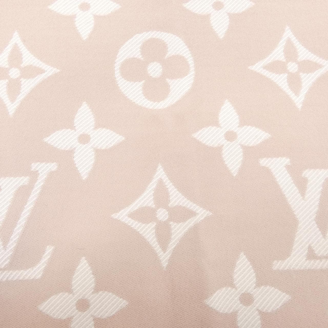 ルイヴィトン LOUIS VUITTON エシャルプLVエッセンシャル M77854 MUFFLER