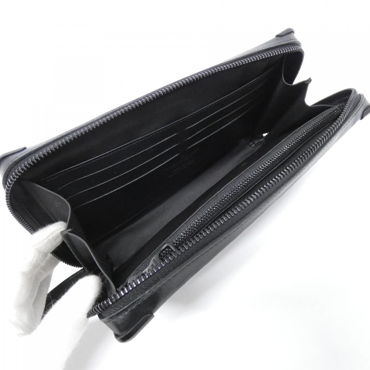 ルイヴィトン モノグラム タフタージュ ソフトトランク クラッチ M45061 バッグ