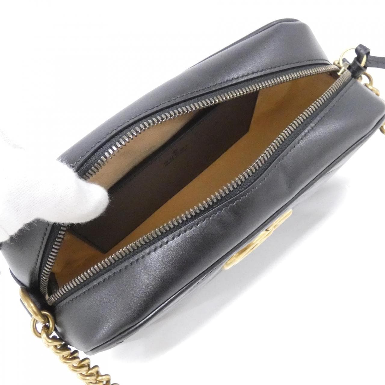 【新品】グッチ GG MARMONT 447632 DTD1T ショルダーバッグ