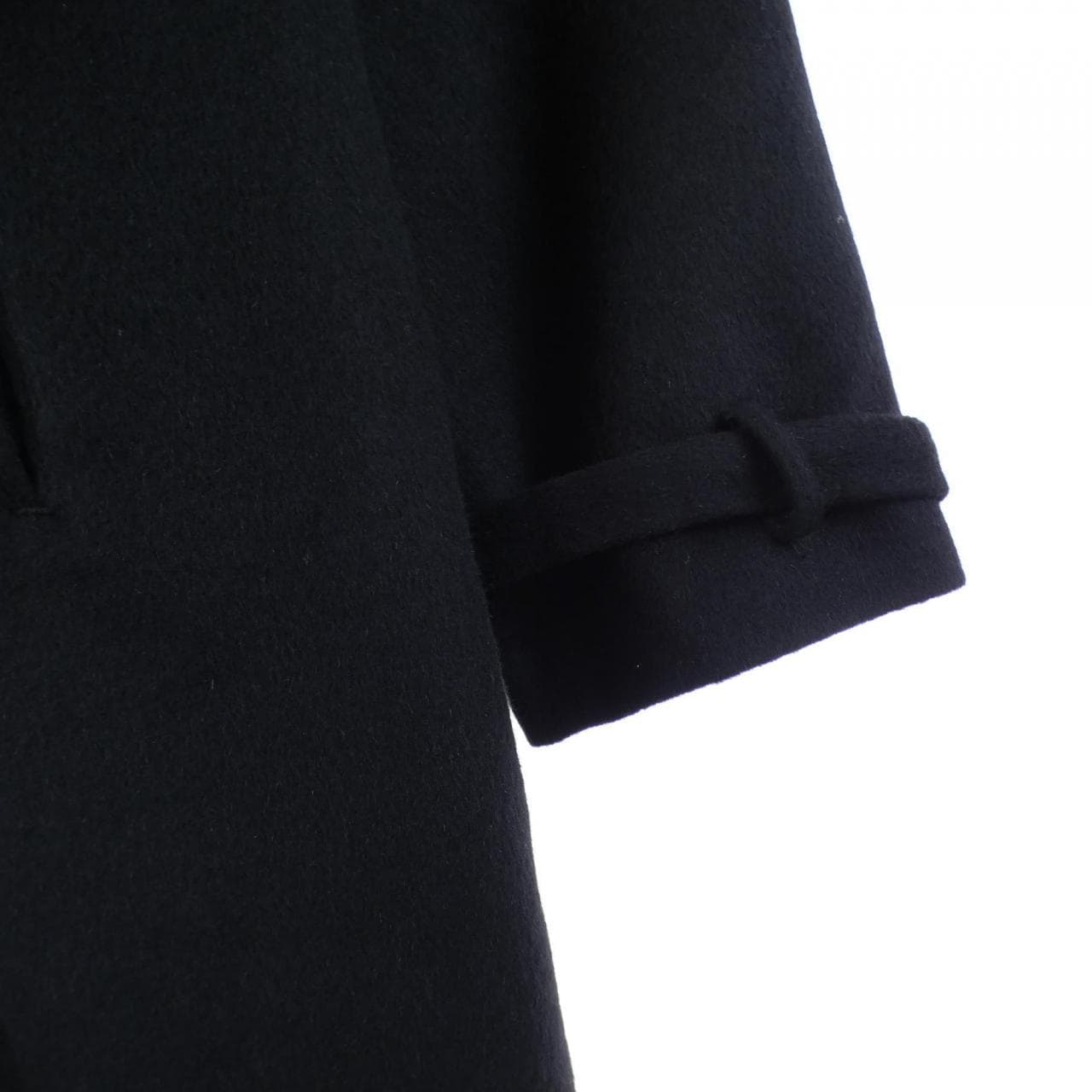 エドウィナホール Edwina Hoerl コート