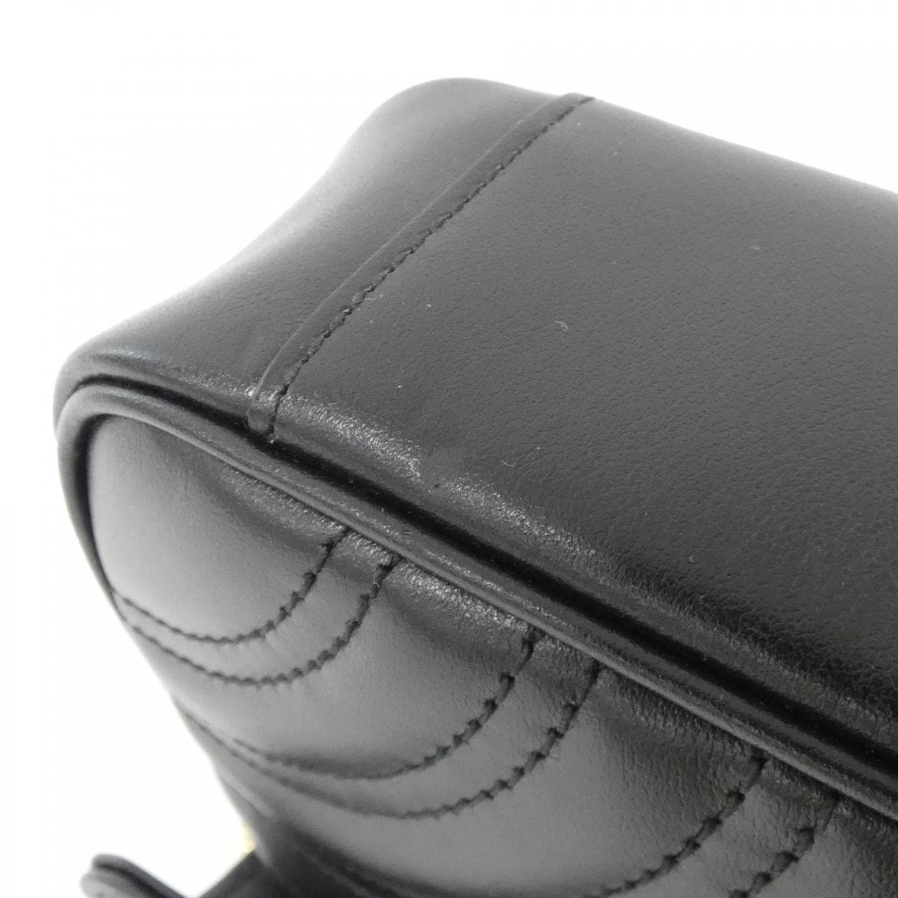 グッチ GG MARMONT 446744 DTDIT ショルダーバッグ