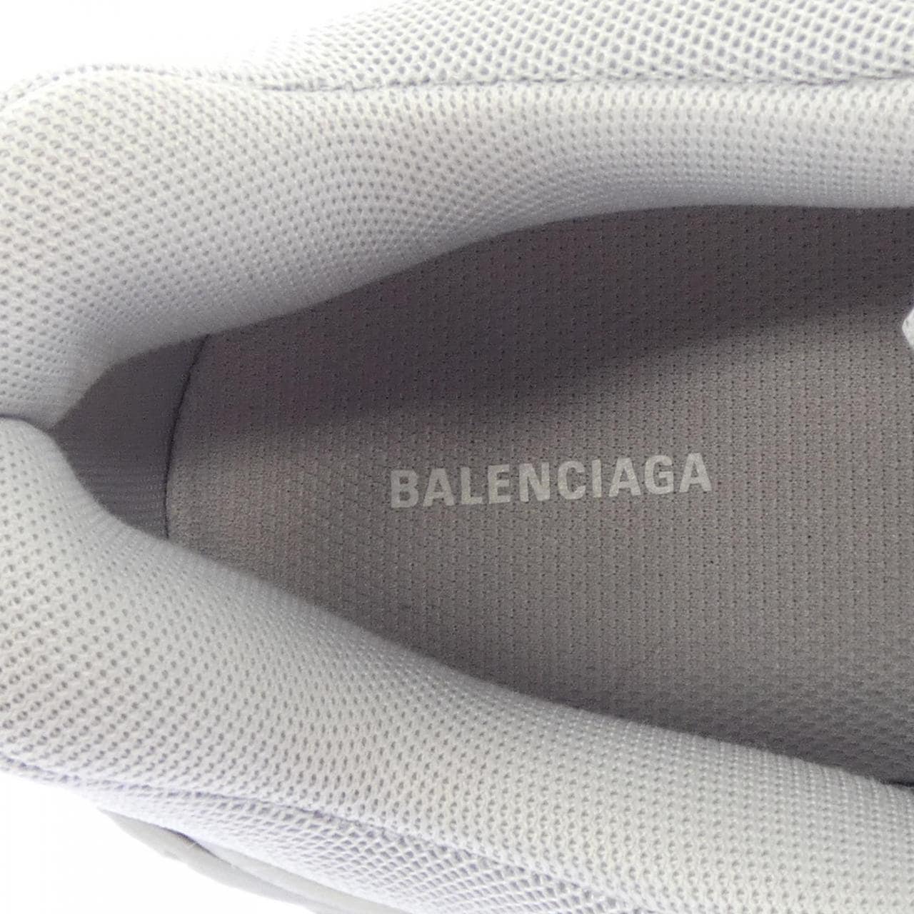 バレンシアガ BALENCIAGA TRIPLE S 536737 スニーカー