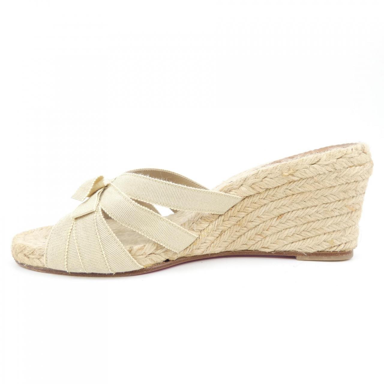 克里斯提·鲁布托CHRISTIAN LOUBOUTIN) 凉鞋