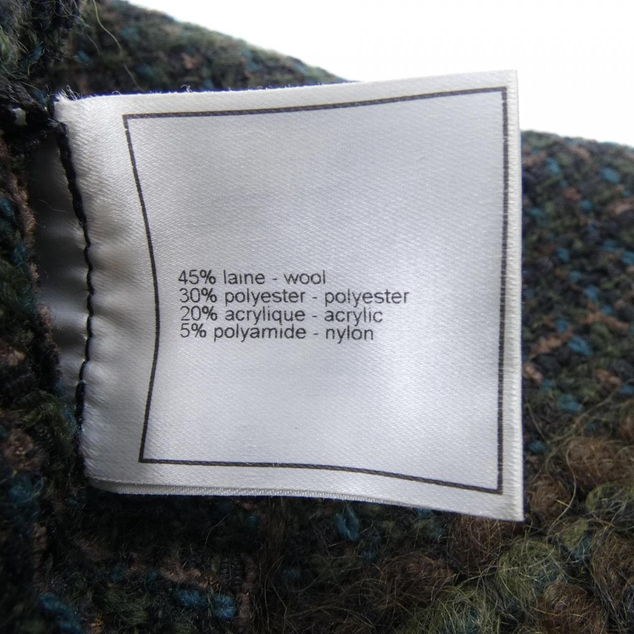 【ヴィンテージ】シャネル CHANEL P12072V07042 98A MUFFLER