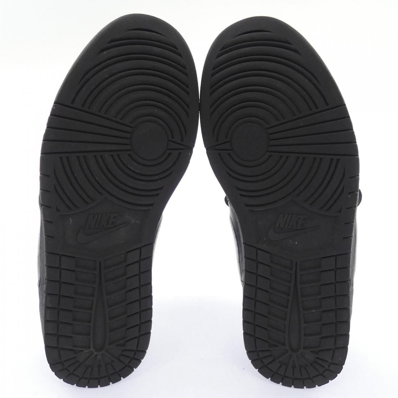 ナイキ NIKE 910088-001 スニーカー