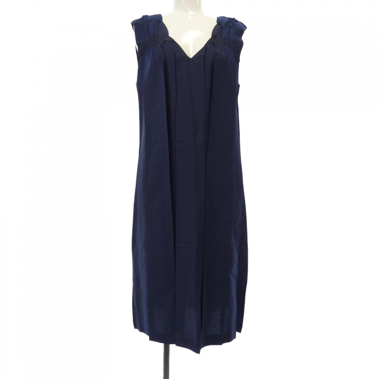 イッセイミヤケ ISSEY MIYAKE ワンピース