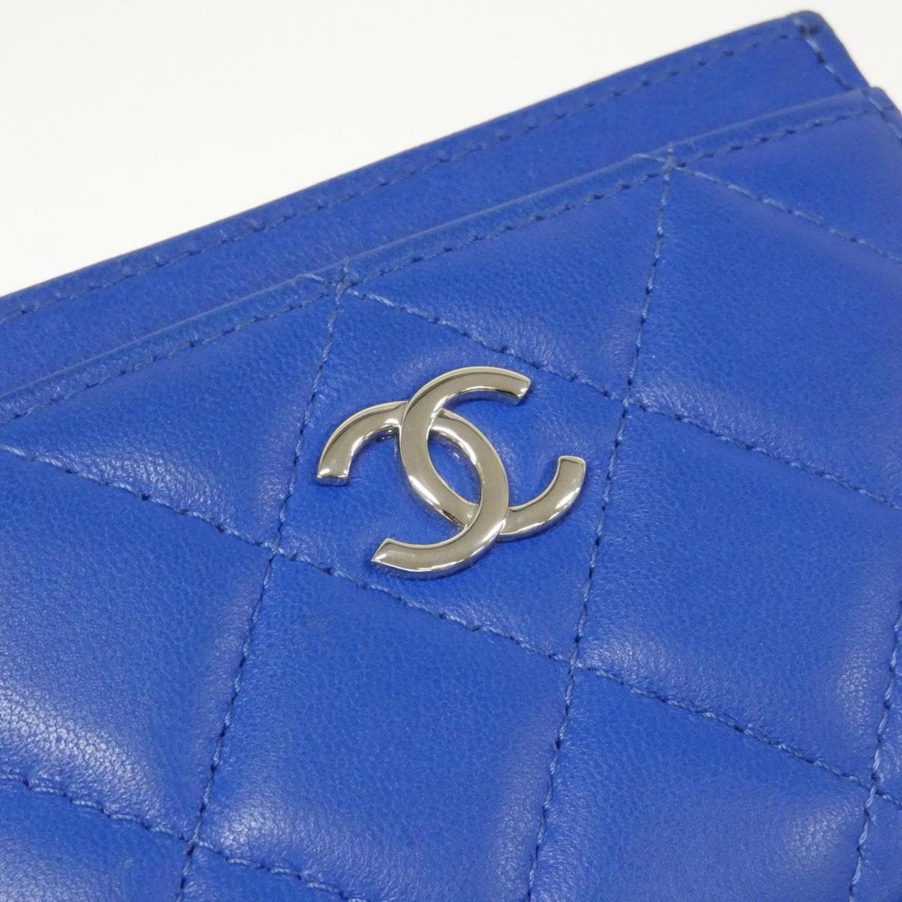 CHANEL card case