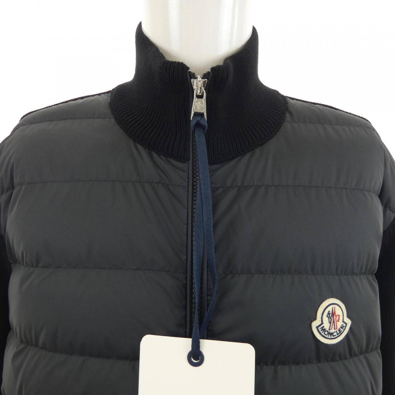 モンクレール MONCLER 10919B00020 M1115 ダウンジャケット
