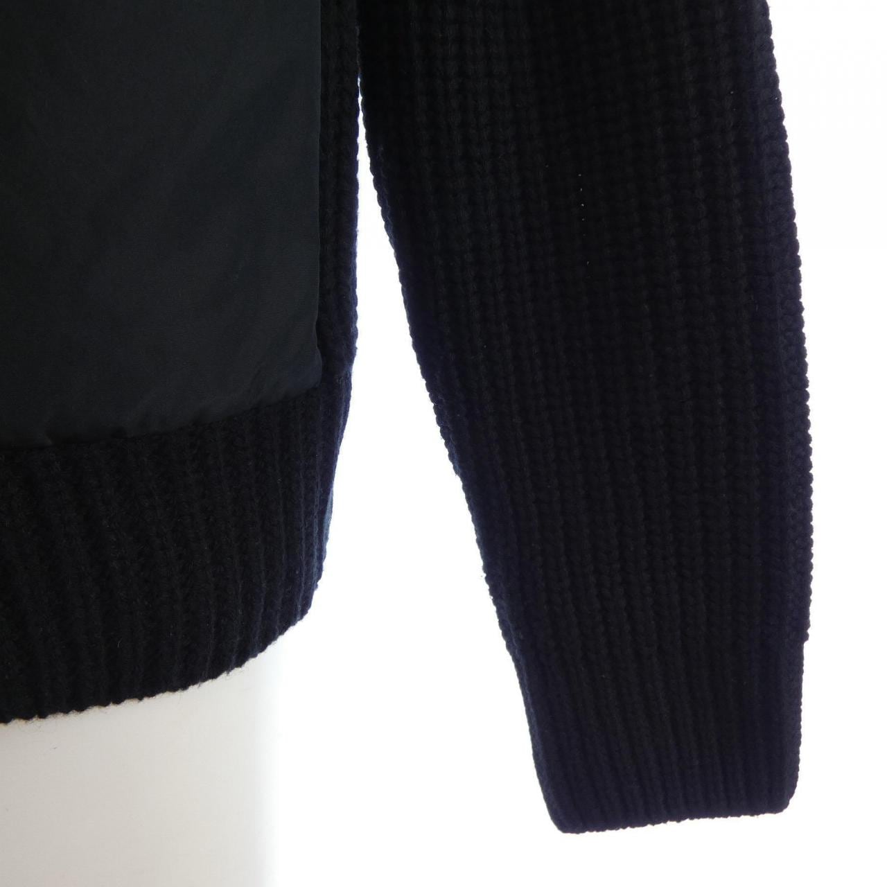 モンクレール MONCLER 20939B52600 ダウンジャケット