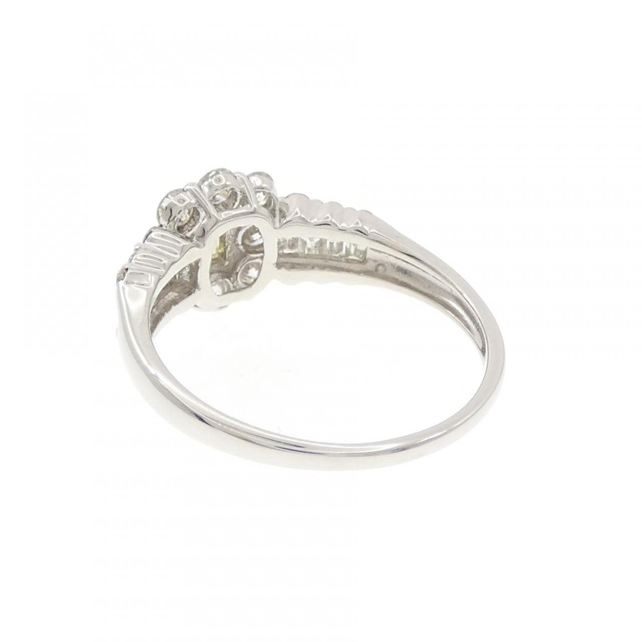 PT900 ダイヤモンド リング 1.00CT