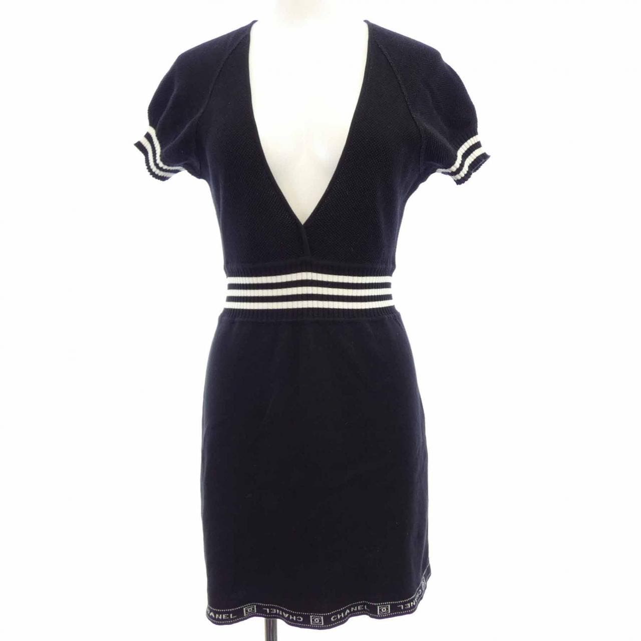 【ヴィンテージ】シャネル CHANEL IDENTFICATION P22871W03292 04P ワンピース