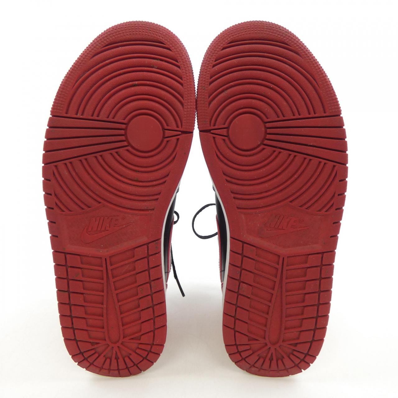 ナイキ ジョーダン NIKE JORDAN スニーカー