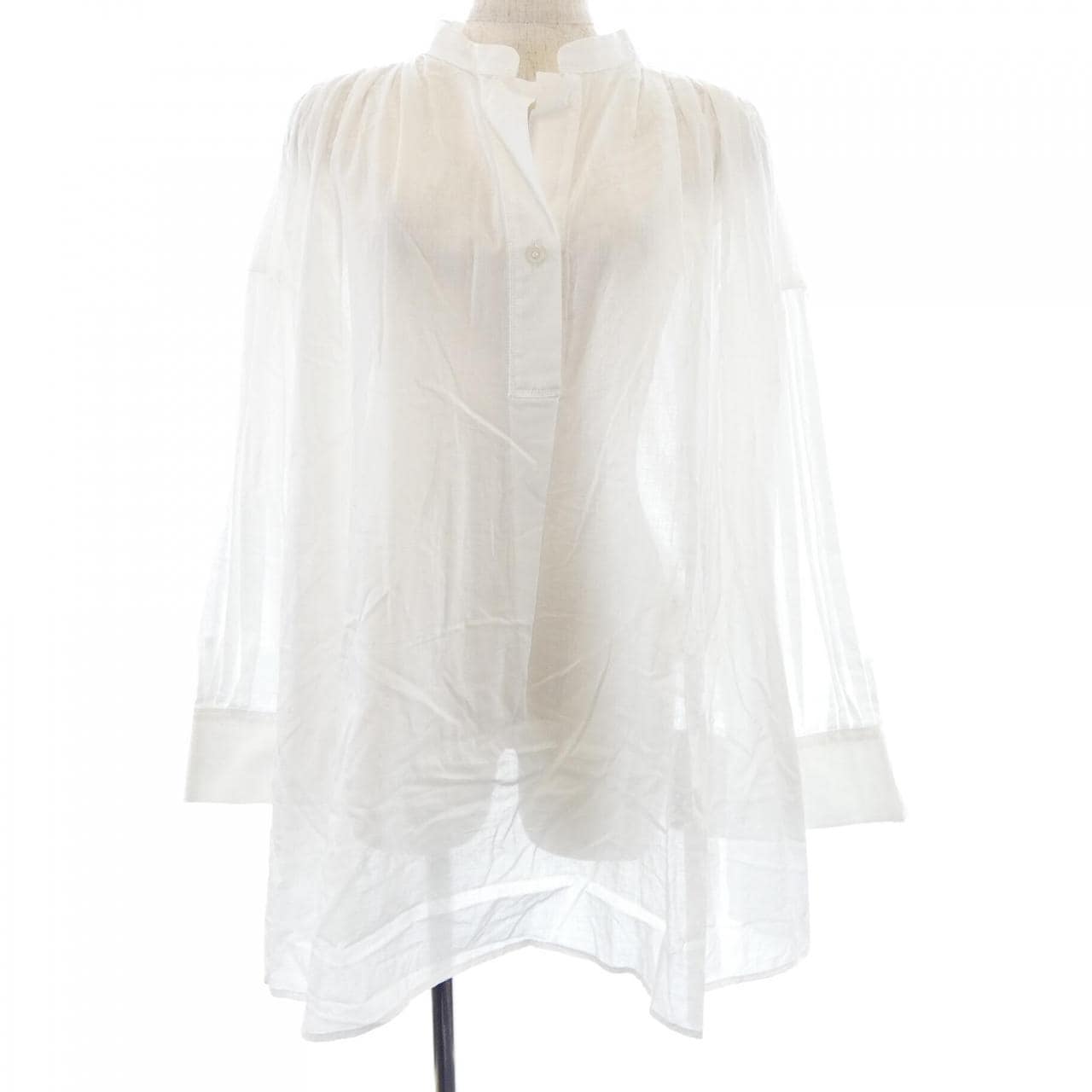 サクラ SACRA トップス