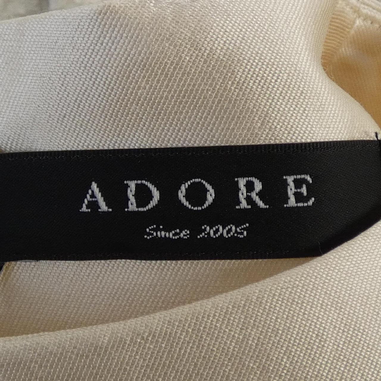アドーア ADORE ワンピース