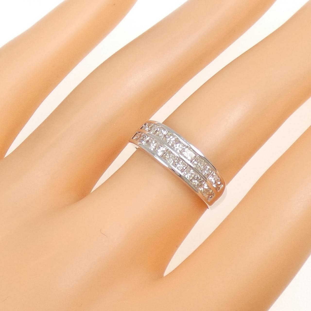 K18YG ダイヤモンド リング 1.00CT