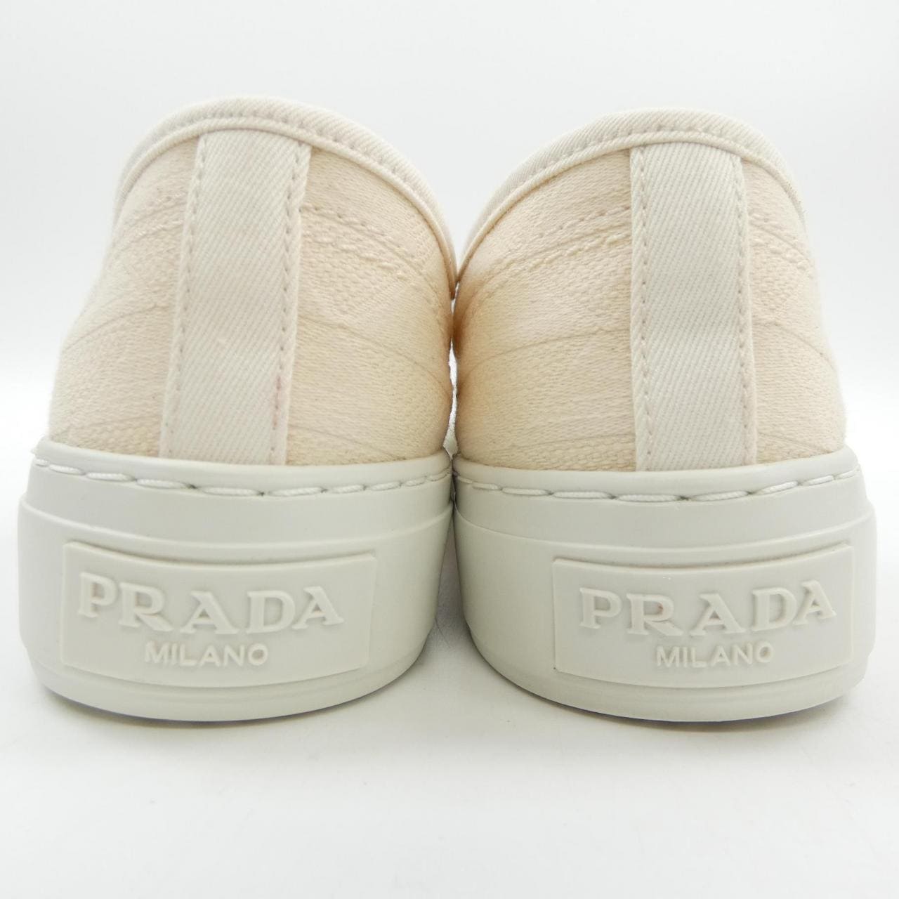 プラダ PRADA スニーカー