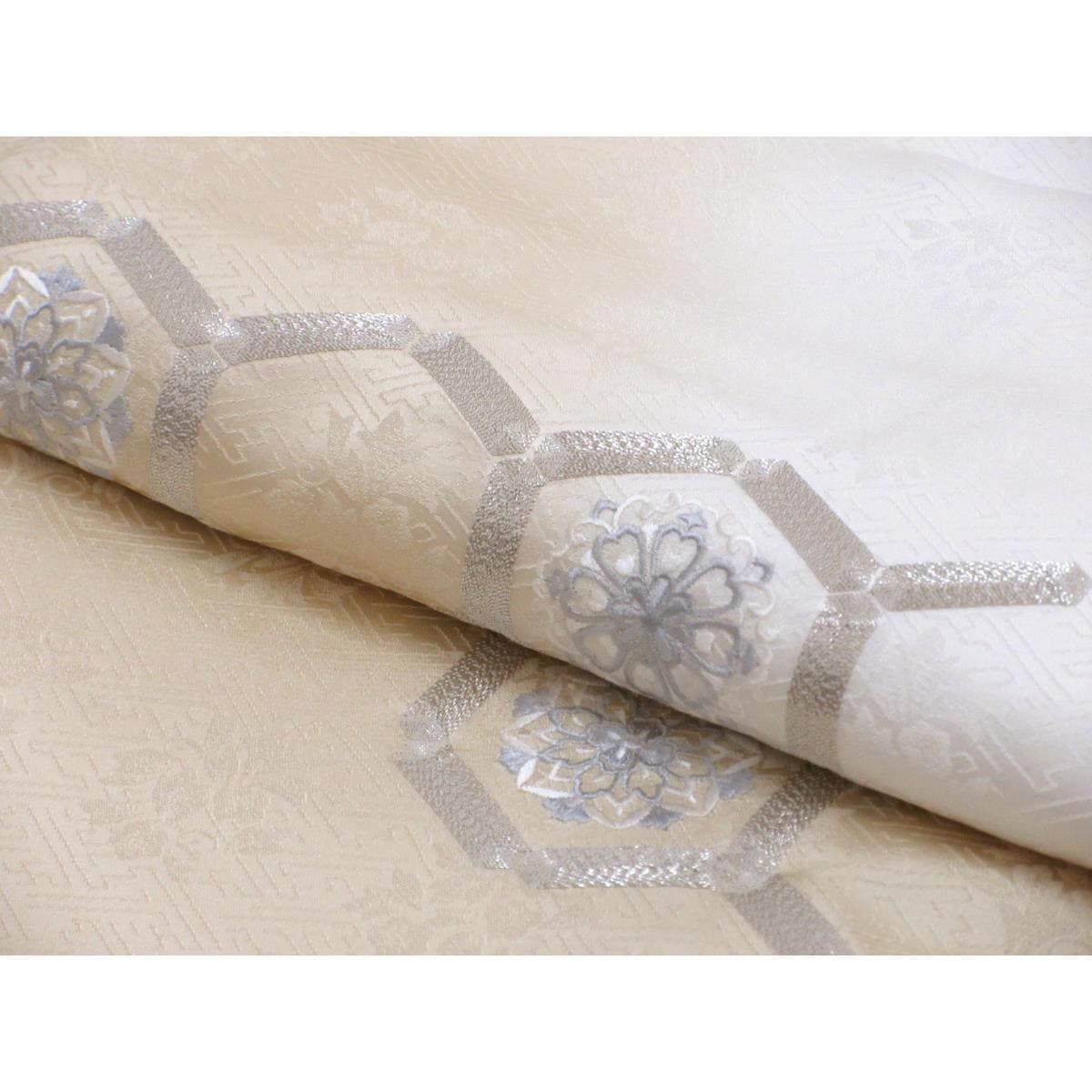 【未使用品】訪問着　ボカシ染　刺繍入り