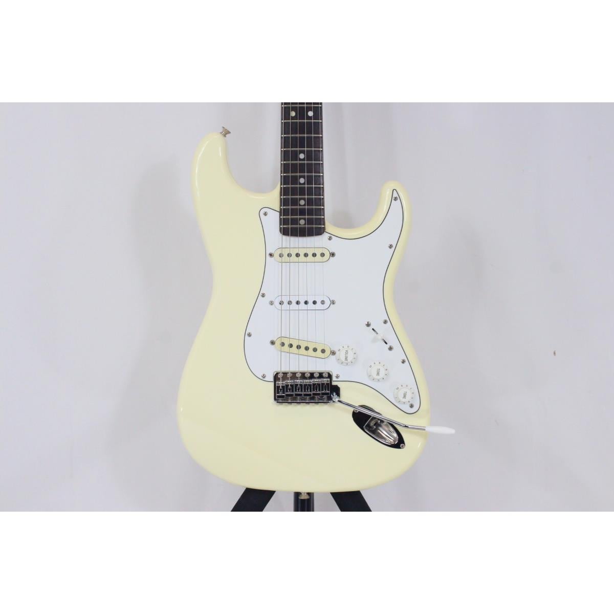 ＦＥＮＤＥＲ　ＪＡＰＡＮ　　ＣＵＳＴＯＭ　ＥＤＩＴＩＯＮ　ＫＭ－３８８