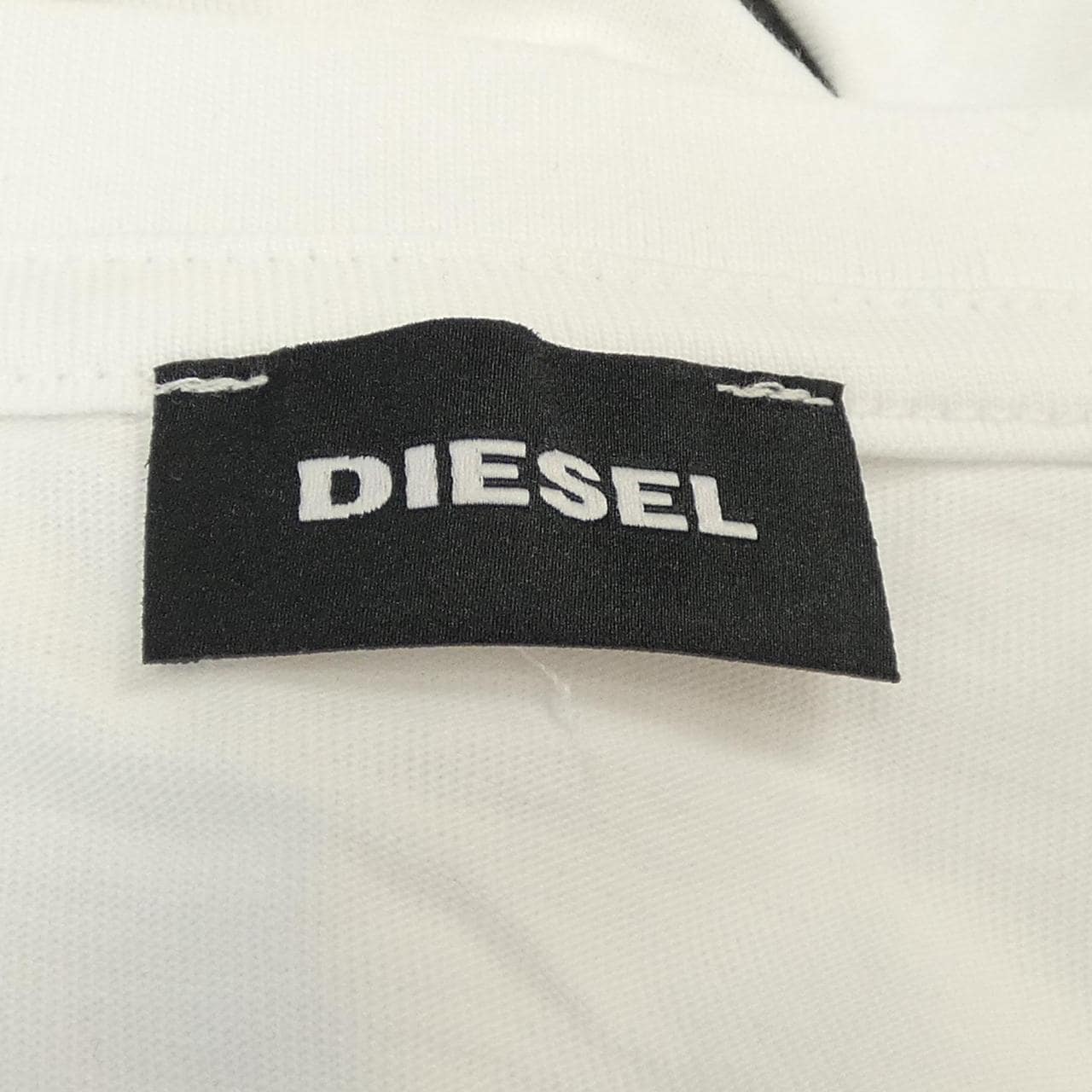 ディーゼル DIESEL Tシャツ