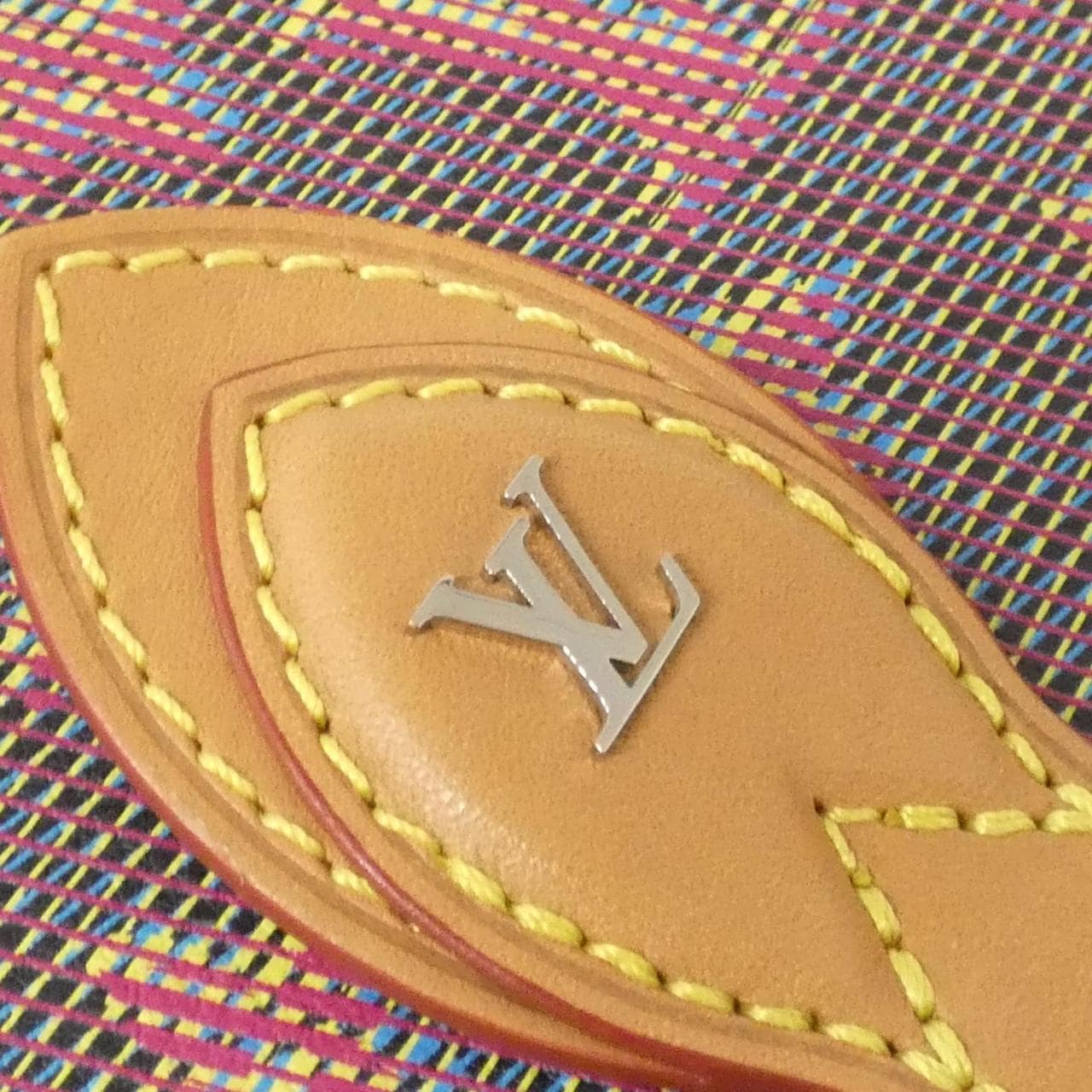 ルイヴィトン モノグラム LVポップ タンブラン M55460 ショルダーバッグ