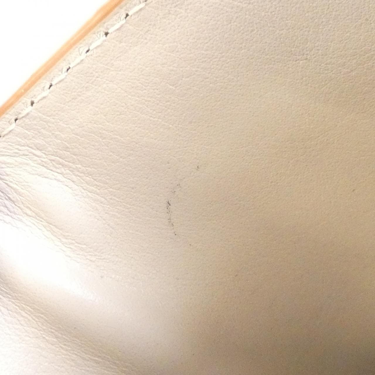 ロエベ C821TR2X02 財布