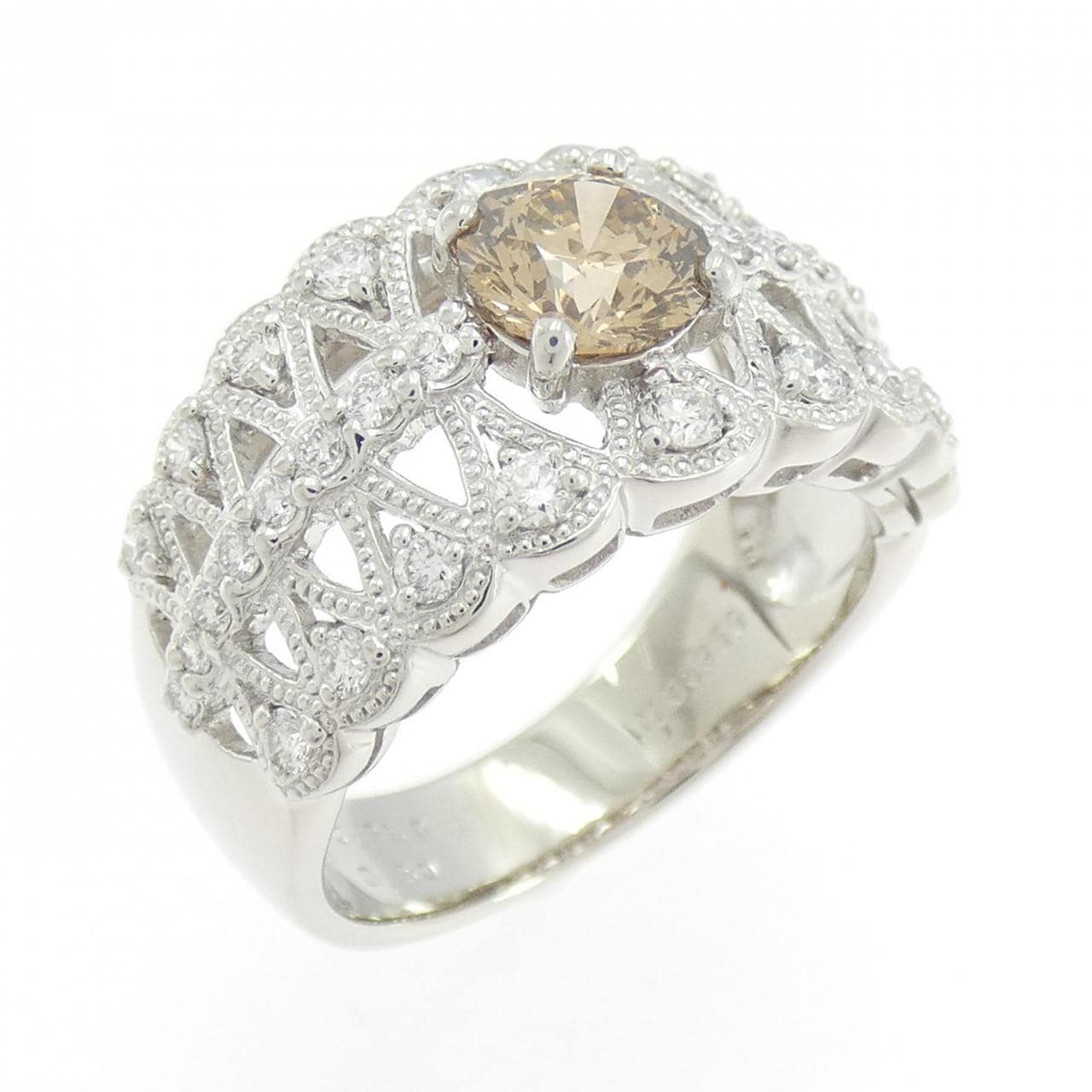 PT900 ダイヤモンド リング 0.868CT