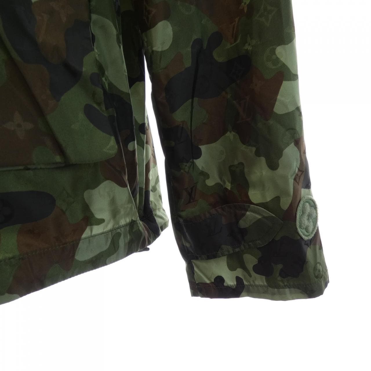 ルイヴィトン LOUIS VUITTON カモウインドブレイカ- HJB08WXCO ジャケット