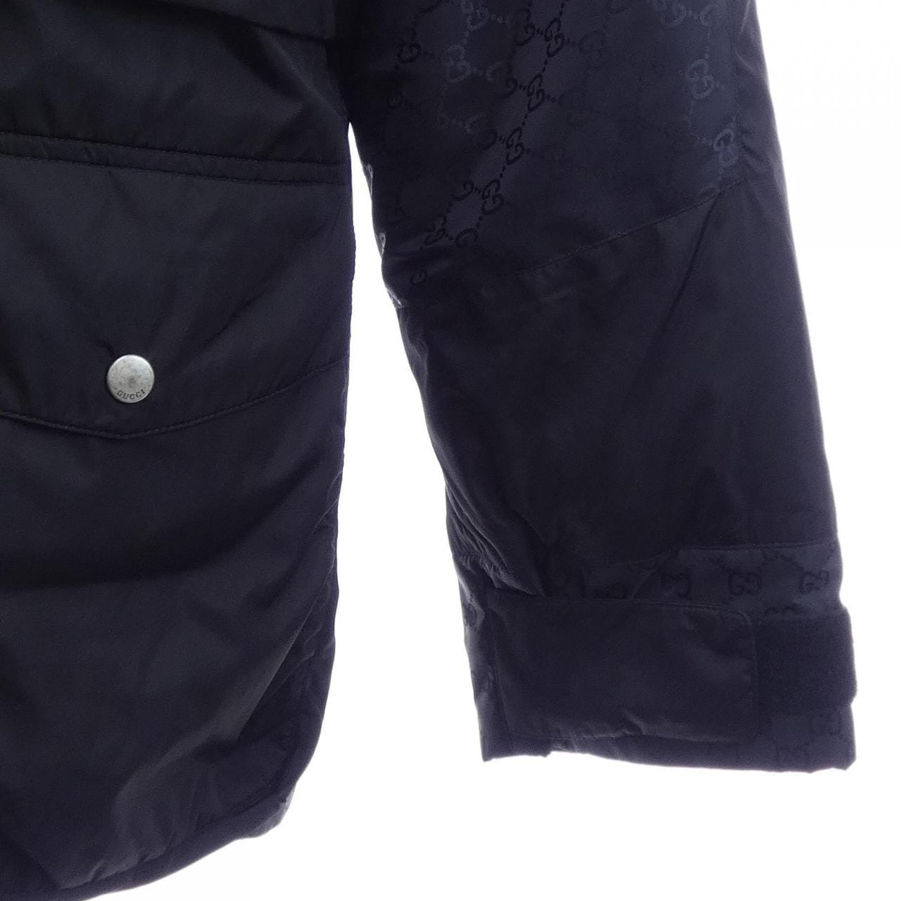 グッチ GUCCI 495713 Z705C ダウンジャケット