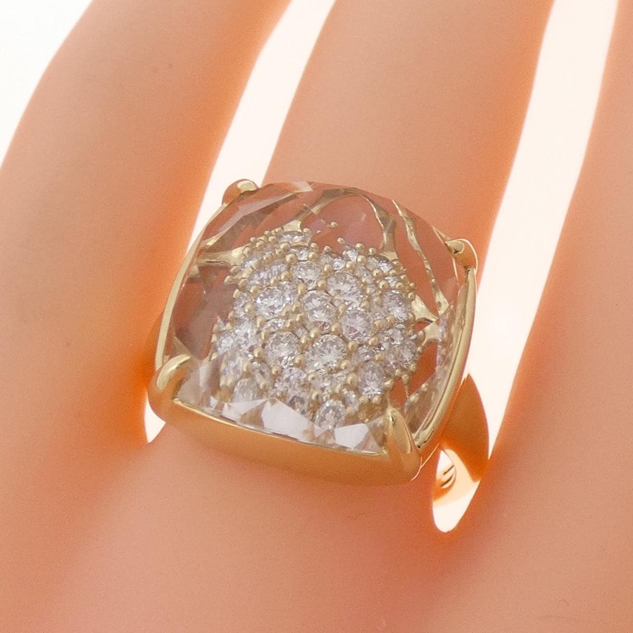 ジーエスティービー クオーツ リング