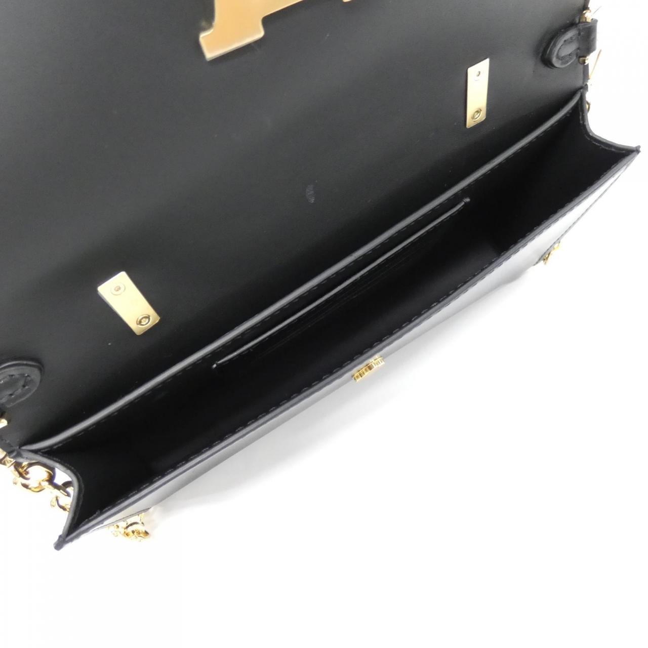 ルイヴィトン ウォレット オン チェーン カプシーヌ M12710 ショルダーバッグ