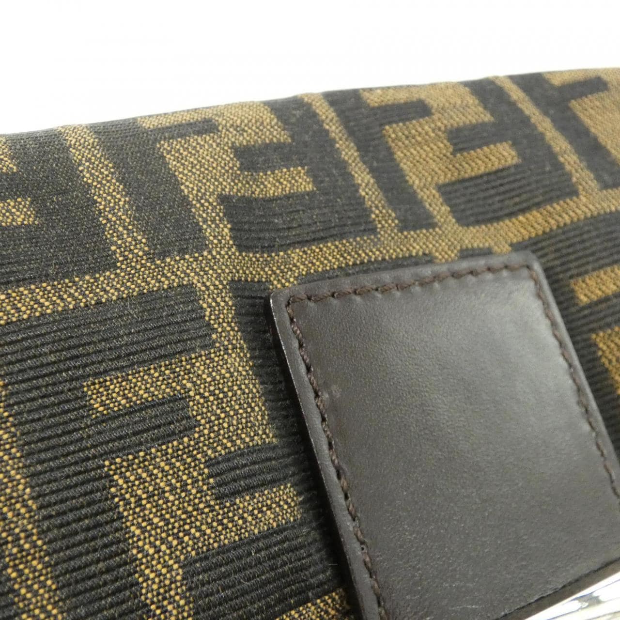 【ヴィンテージ】フェンディ バゲット 26424 ショルダーバッグ