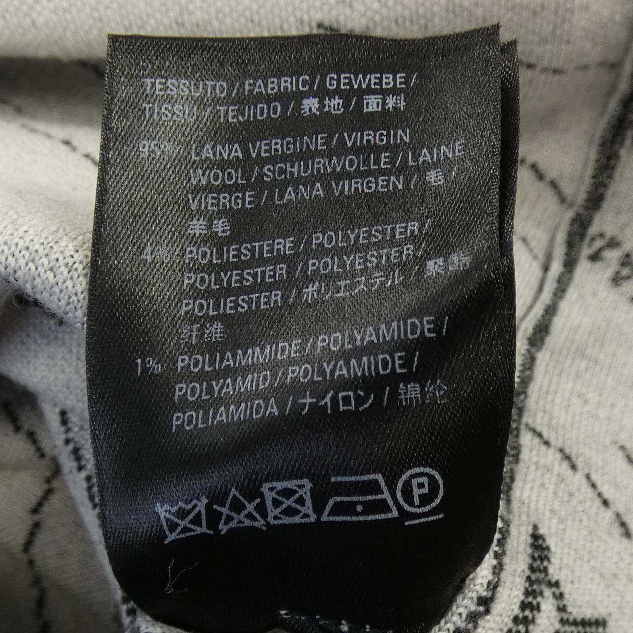 バレンシアガ BALENCIAGA 559078 T1524 ニット