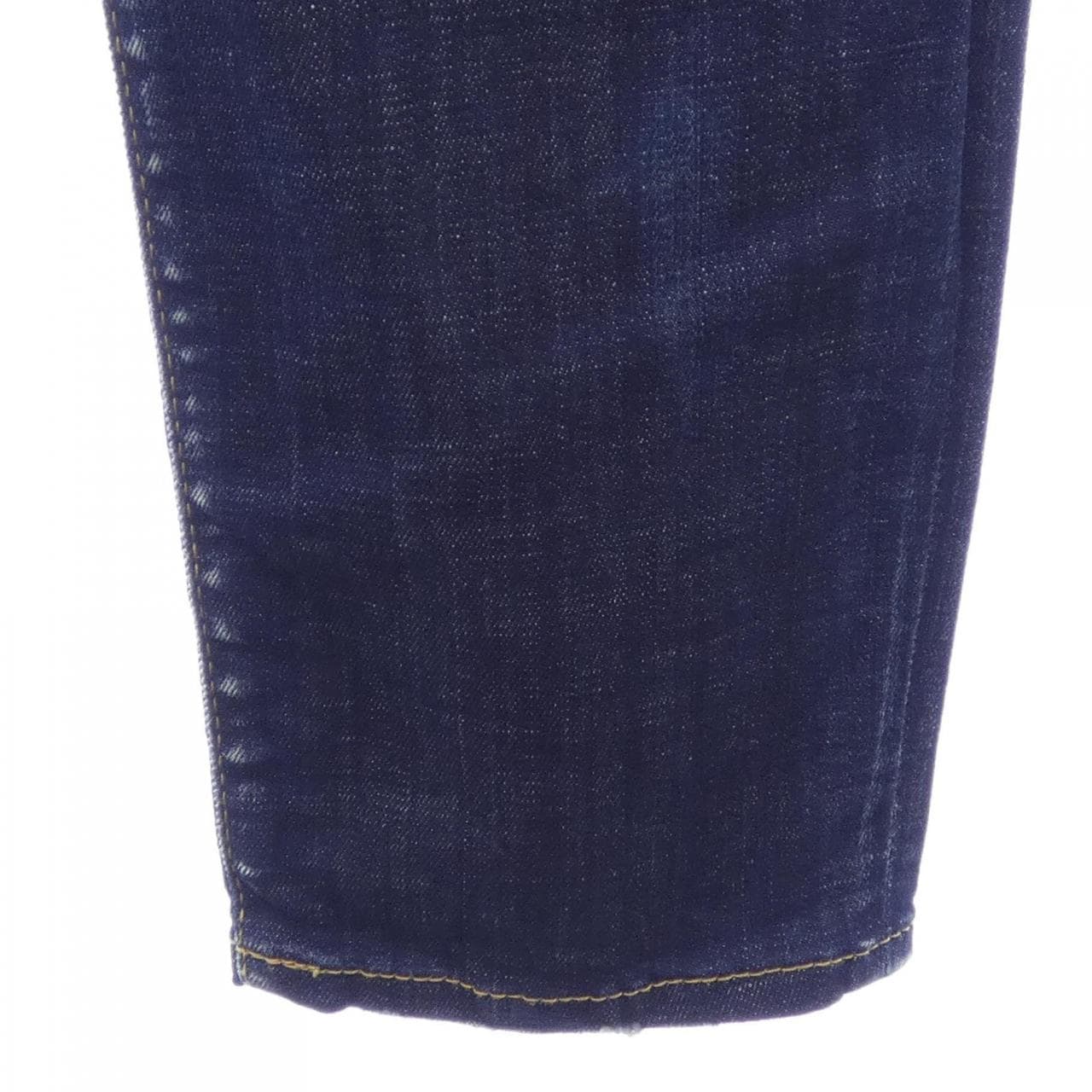 ディースクエアード DSQUARED2 S74LB1231 ジーンズ