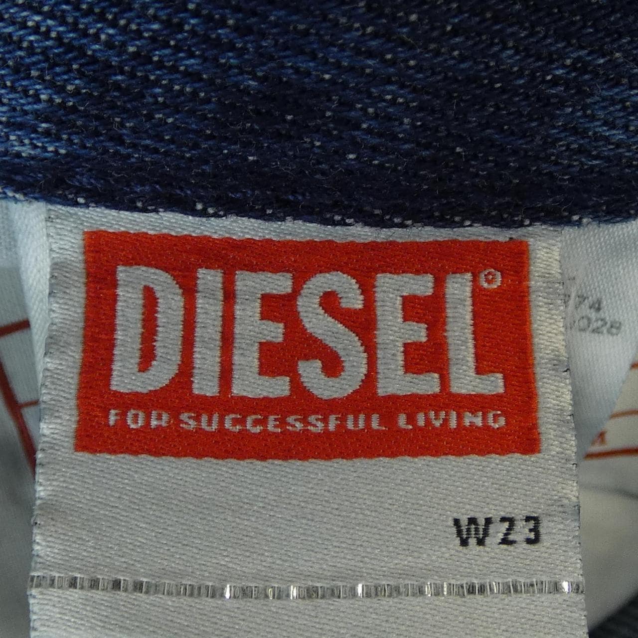 ディーゼル DIESEL A09M56 D-BLESS ジーンズ