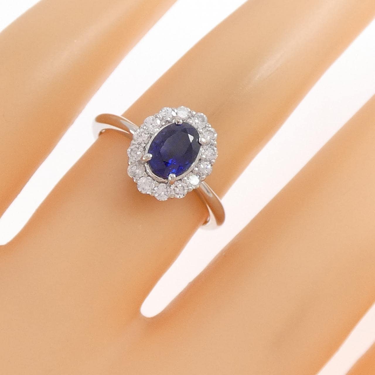 PT900 サファイヤ リング 0.95CT