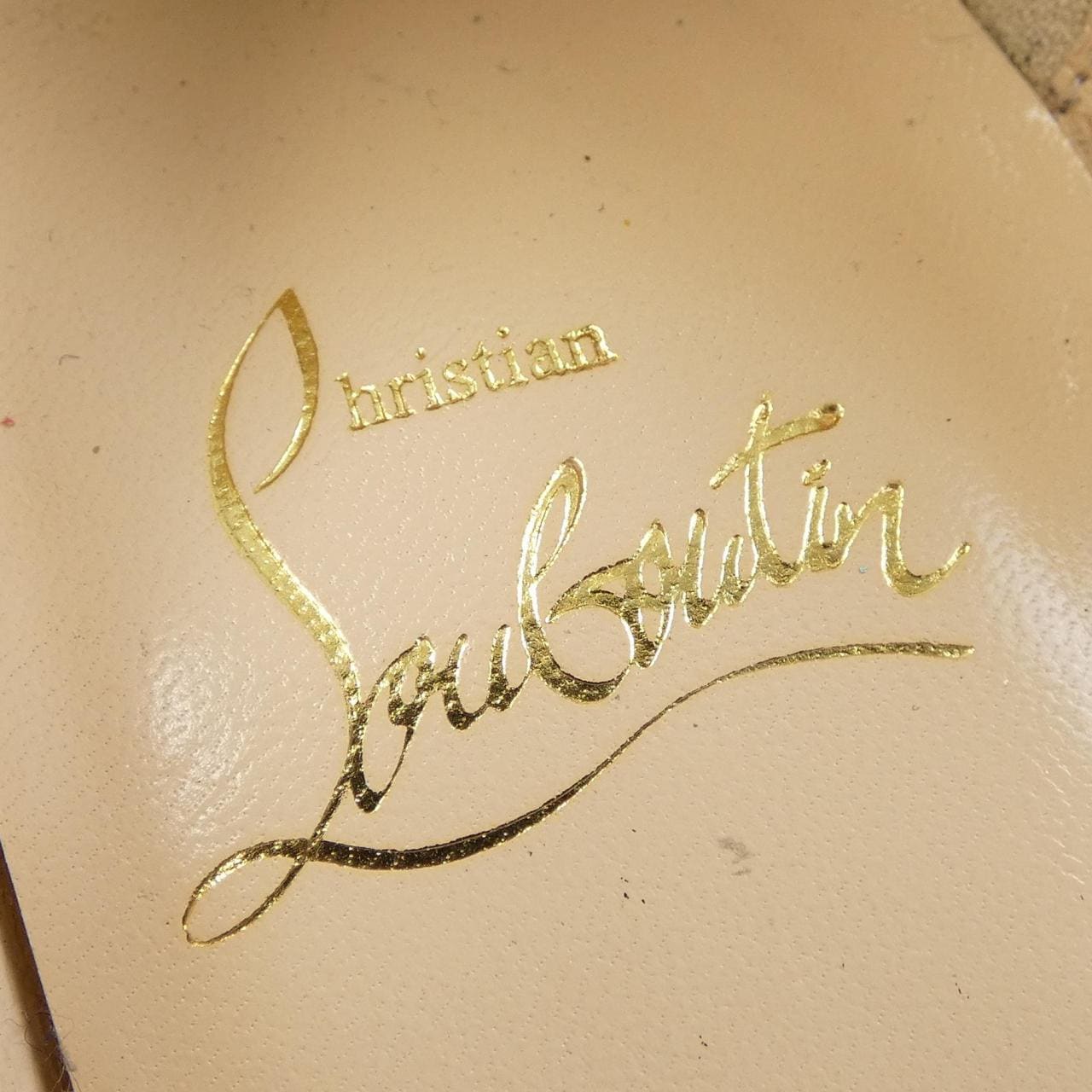 CHRISTIAN LOUBOUTIN CHRISTIAN LOUBOUTIN PUMPS