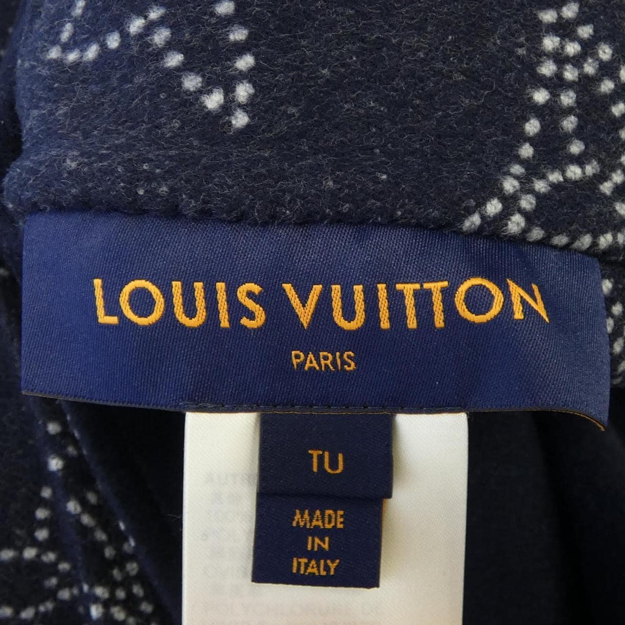 ルイヴィトン LOUIS VUITTON ケープ