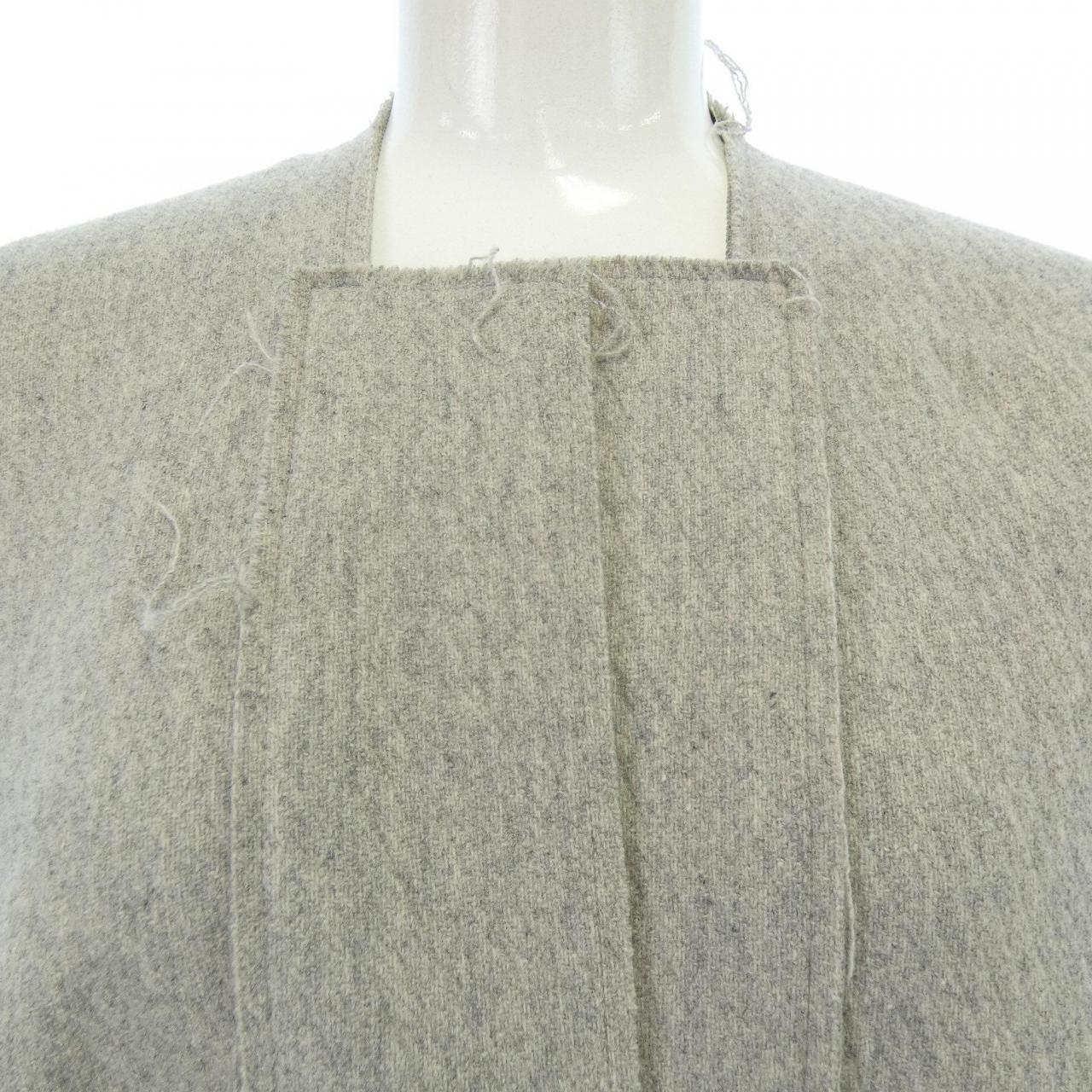 メゾンラビカイルー MAISON RABIH KAYROUZ コート