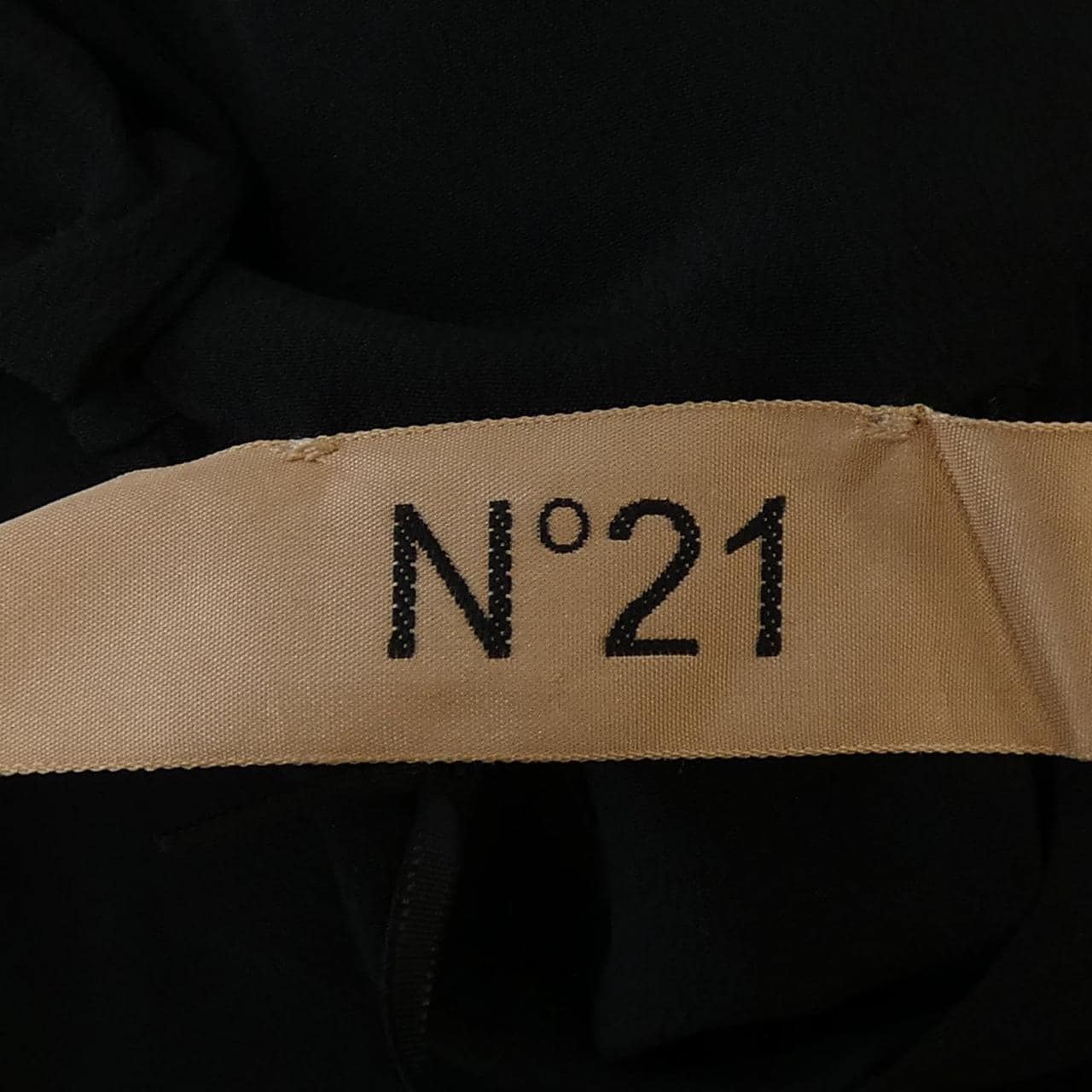 ヌメロヴェントゥーノ N°21 P24IN2M H1315111 ワンピース