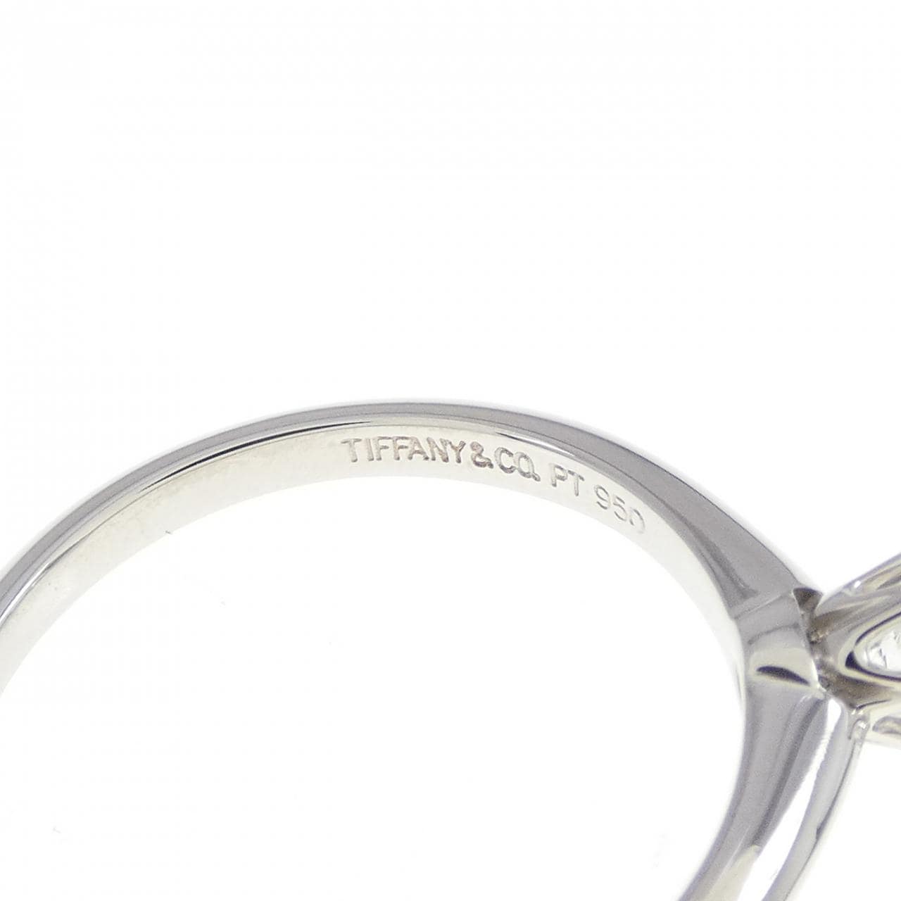 ティファニー クラシックソリティア リング 0.23CT G VVS1 VG