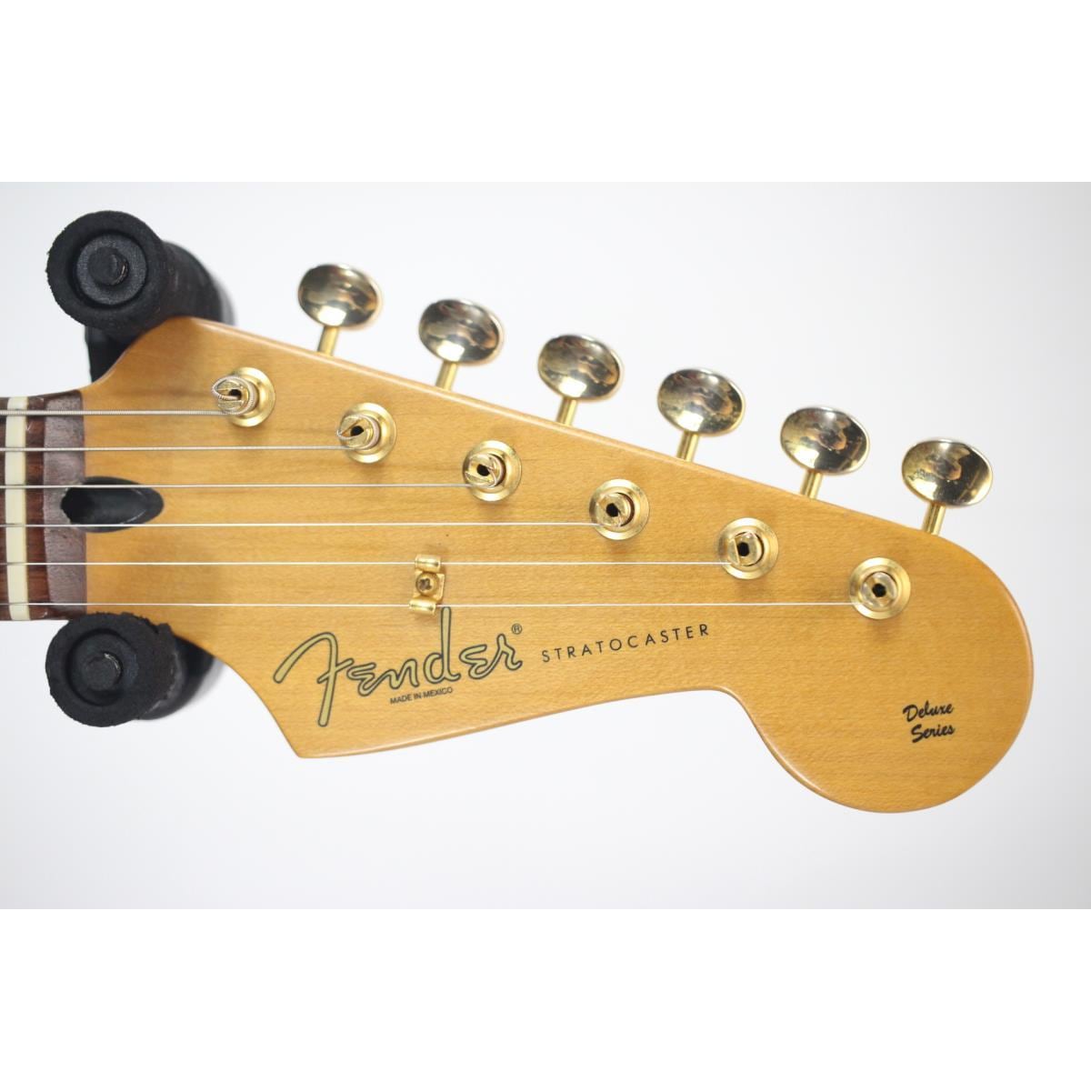 ＦＥＮＤＥＲ　　ＤＥＬＵＸＥ　ＳＵＰＥＲ　ＳＴＲＡＴ