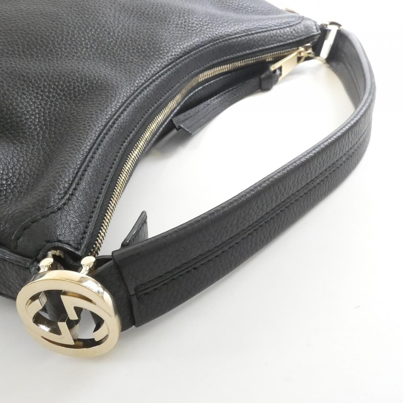 グッチ 326514 A7MOG ショルダーバッグ