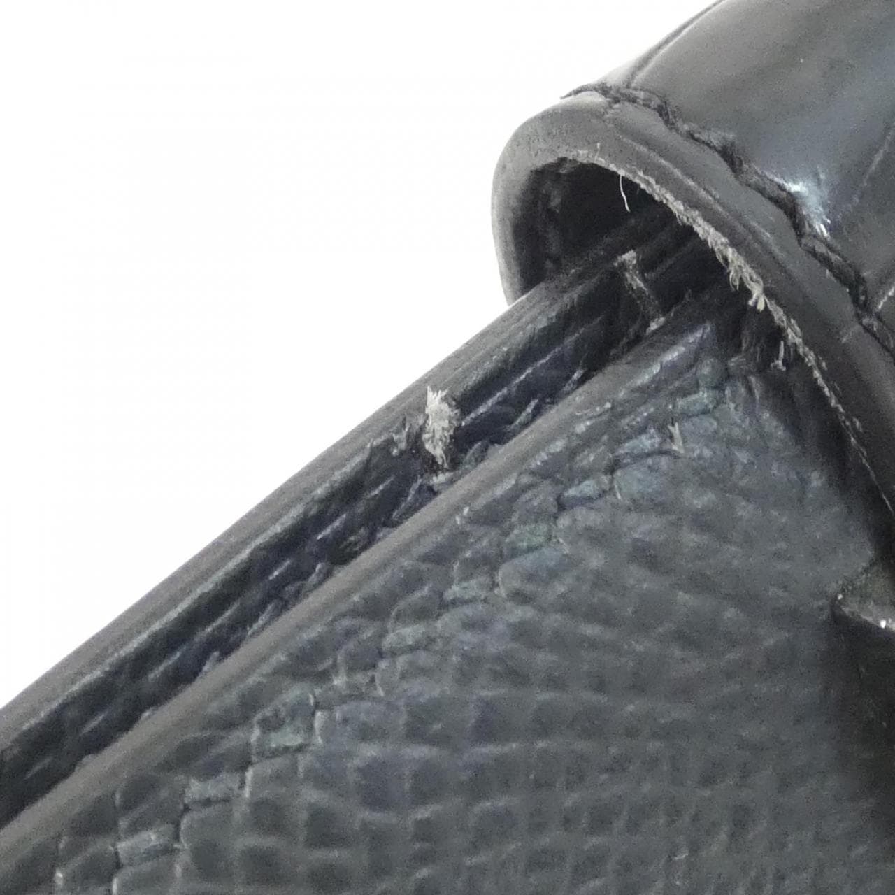 エルメス ベアン コンパクト タッチ 財布