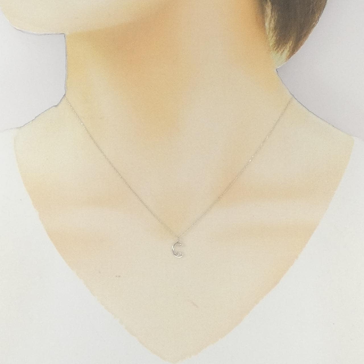 K10WG イニシャルC ダイヤモンド ネックレス 0.01CT