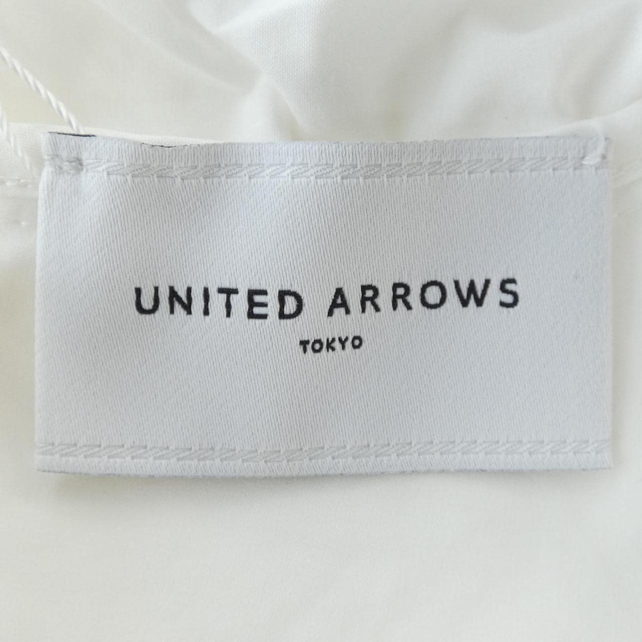 ユナイテッドアローズ UNITED ARROWS トップス