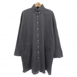 YACCOMARICARD シャツ